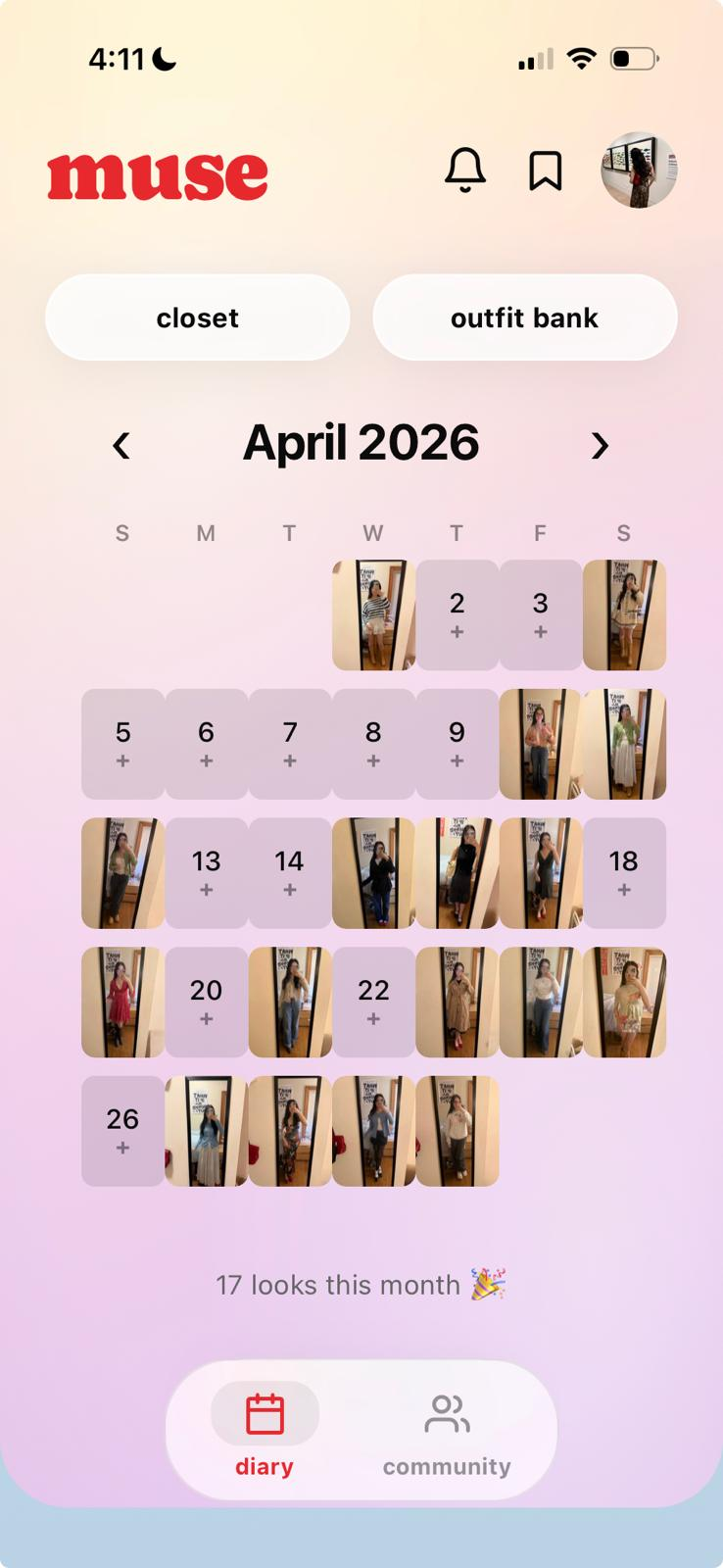 Muse diary calendar full of outfit photos